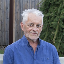 dennis-helmuth